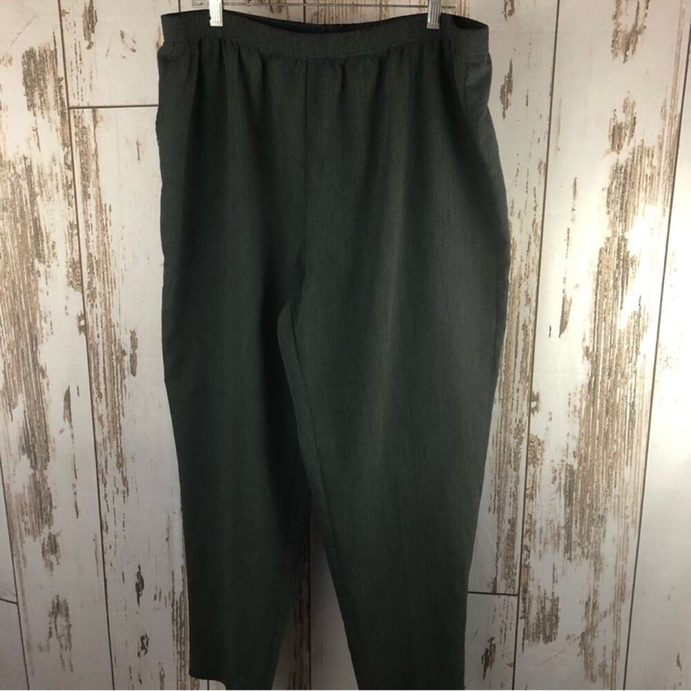 Cherokee Elastic Waist Pants, Size 22W.  In excellent condition!